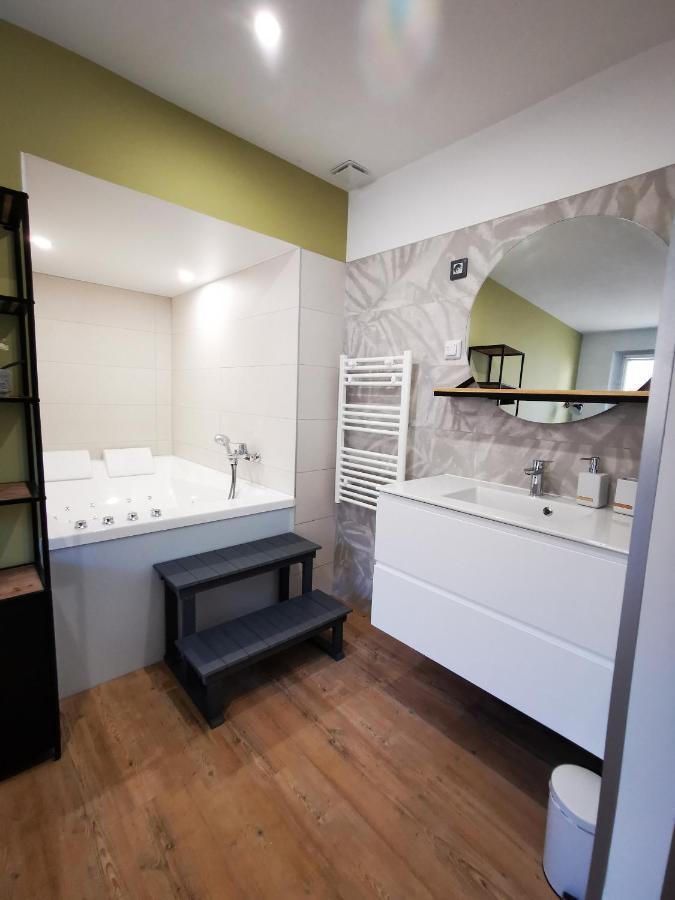Jacuzzi Terrasse 86 - Terrasse & Climatisation - 4 Personnes - Apartment